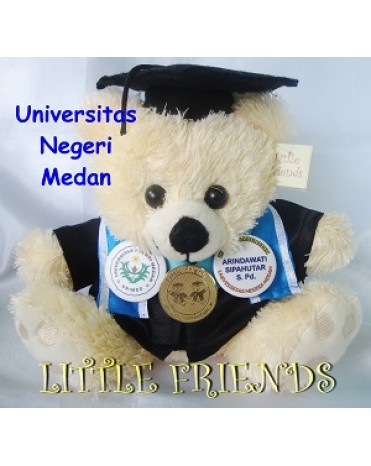 Boneka Wisuda Universitas Negeri Medan (25 cm)